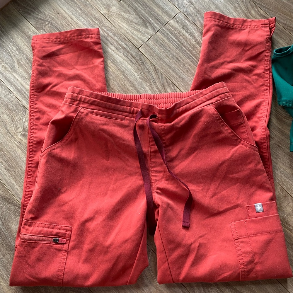 Figs scrub pants